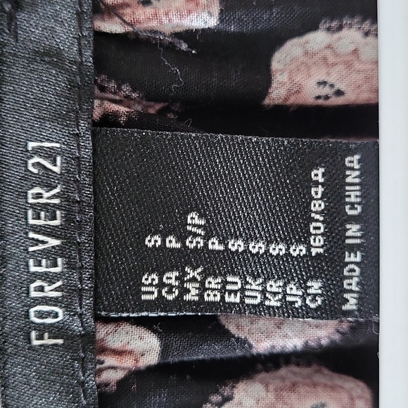 Romper - Picture 3 of 3